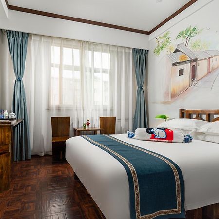 Nost Algia Hotel - Near Beijing Yonghe Lama Temple, Ghost Street, Beihai Park, Jingshan Park, Drum Tower, Houhai Bar Street, Tian'Anmen Square, Located In Beijing Traditional Hutongs, 5 Minutes Away From Subway, Free Laundry Serive Exterior photo