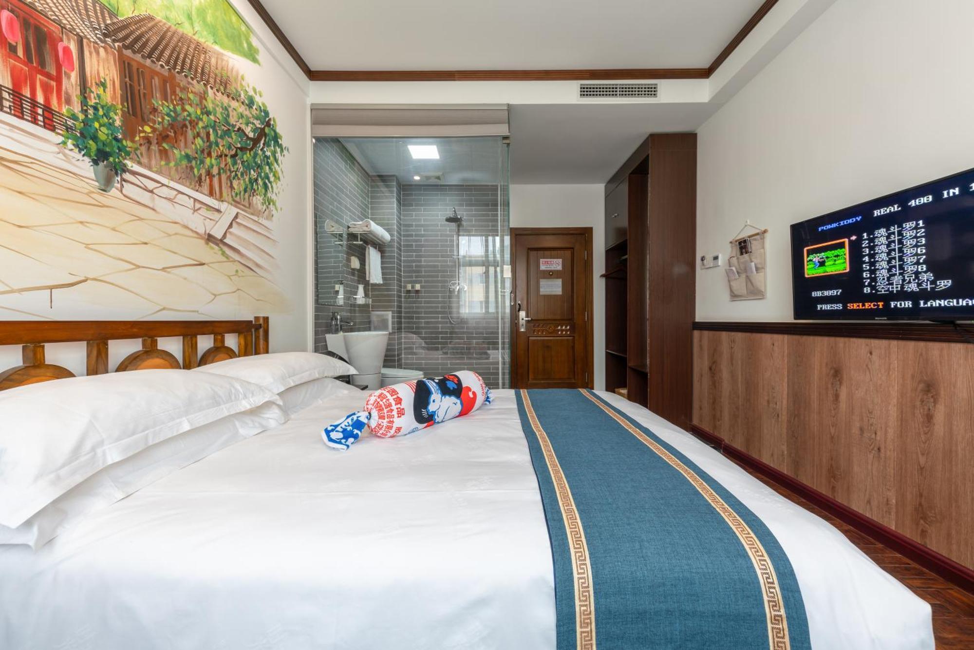 Nost Algia Hotel - Near Beijing Yonghe Lama Temple, Ghost Street, Beihai Park, Jingshan Park, Drum Tower, Houhai Bar Street, Tian'Anmen Square, Located In Beijing Traditional Hutongs, 5 Minutes Away From Subway, Free Laundry Serive Exterior photo