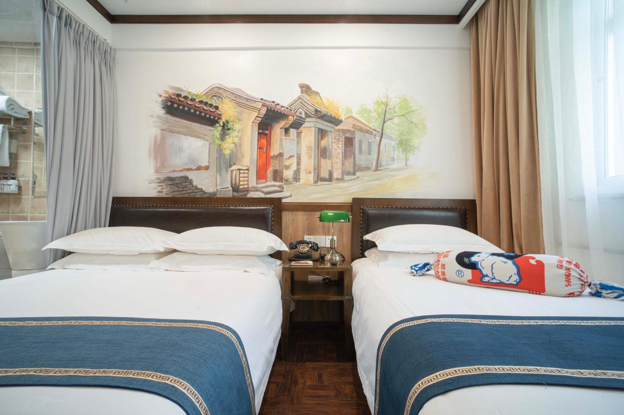 Nost Algia Hotel - Near Beijing Yonghe Lama Temple, Ghost Street, Beihai Park, Jingshan Park, Drum Tower, Houhai Bar Street, Tian'Anmen Square, Located In Beijing Traditional Hutongs, 5 Minutes Away From Subway, Free Laundry Serive Exterior photo