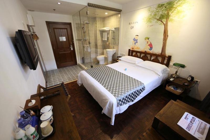 Nost Algia Hotel - Near Beijing Yonghe Lama Temple, Ghost Street, Beihai Park, Jingshan Park, Drum Tower, Houhai Bar Street, Tian'Anmen Square, Located In Beijing Traditional Hutongs, 5 Minutes Away From Subway, Free Laundry Serive Exterior photo